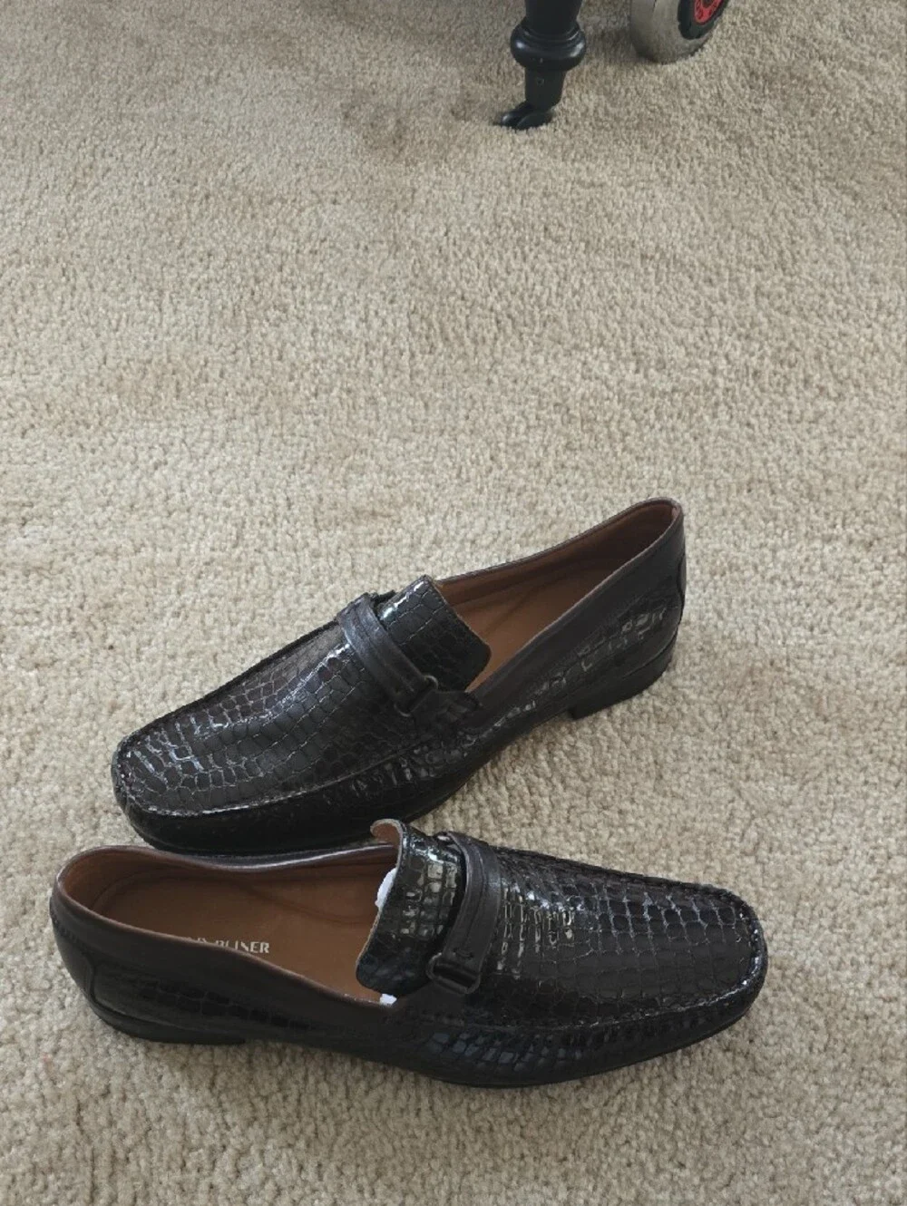 Donald J. Pliner Men's Brown Croc-Embossed Patent Leather Bit Loafers